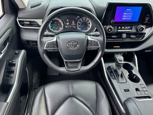 Used 2023 Toyota Highlander XLE image 15