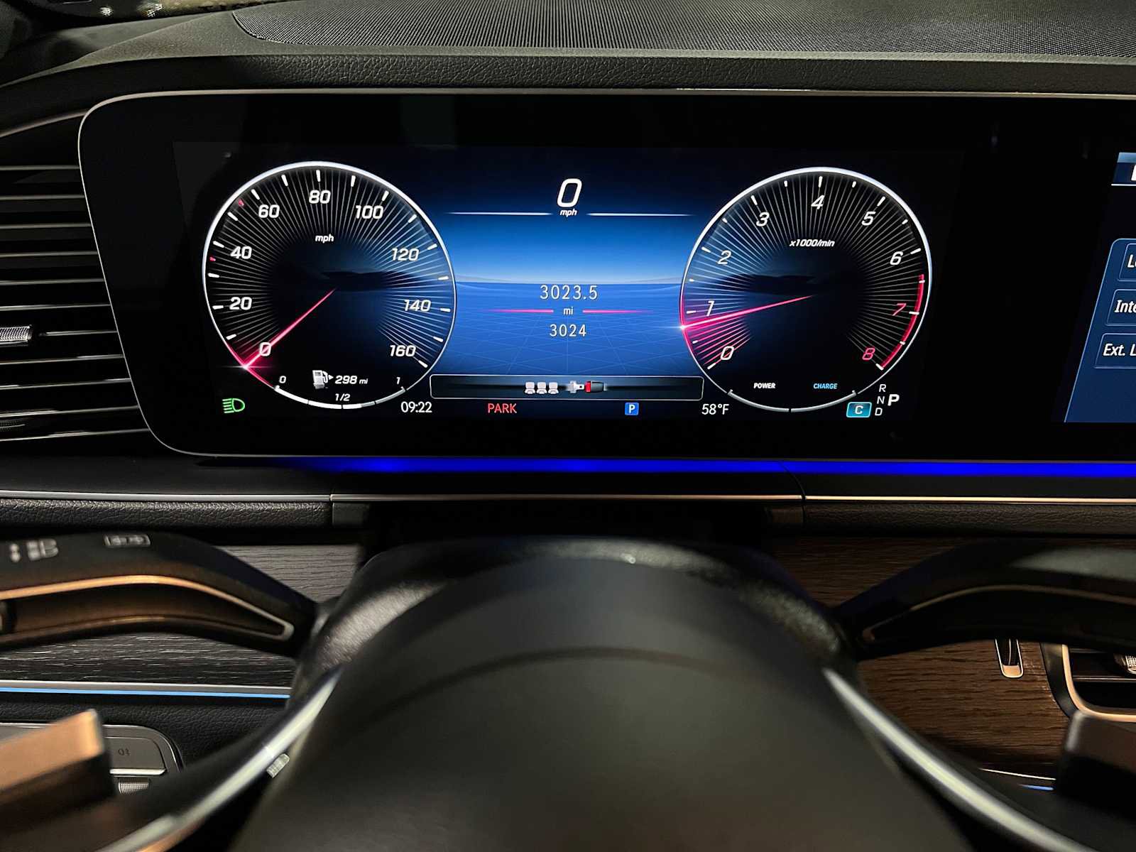 Used 2025 Mercedes-Benz GLE 350 4MATIC image 30