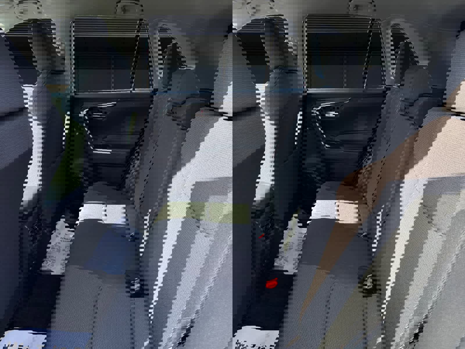 Used 2024 Toyota RAV4 XLE image 14