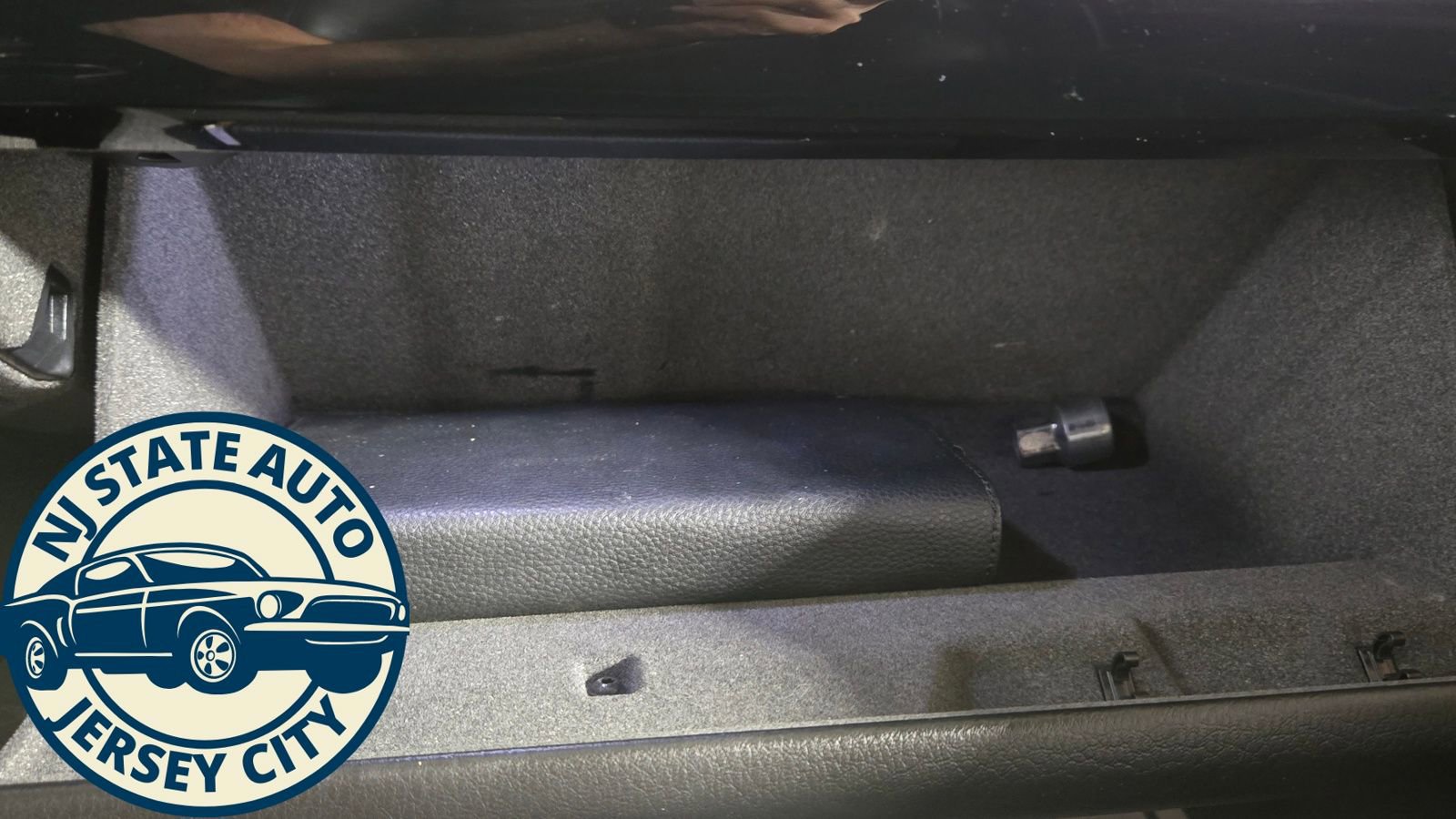 Used 2018 Porsche Cayenne Platinum Edition image 20