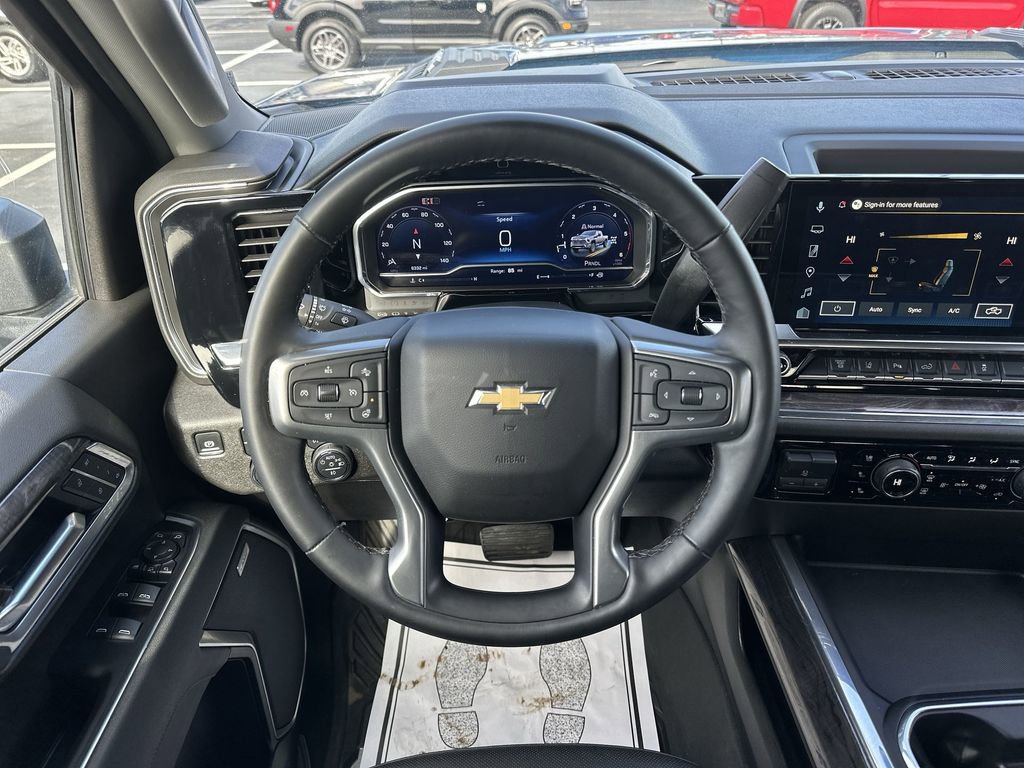 Used 2025 Chevrolet Silverado 2500 LTZ w/ LTZ Premium Package image 14