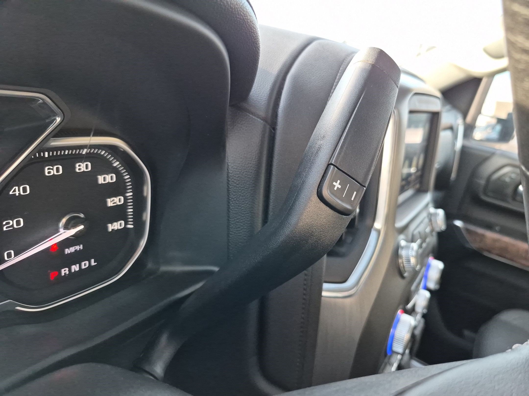 Used 2021 GMC Sierra 2500 Denali w/ Denali Ultimate Package AWD/4WD image 26