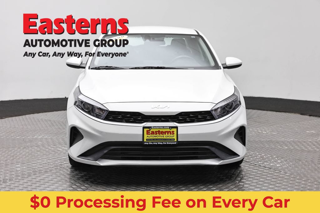 Used 2023 Kia Forte LXS FWD image 2