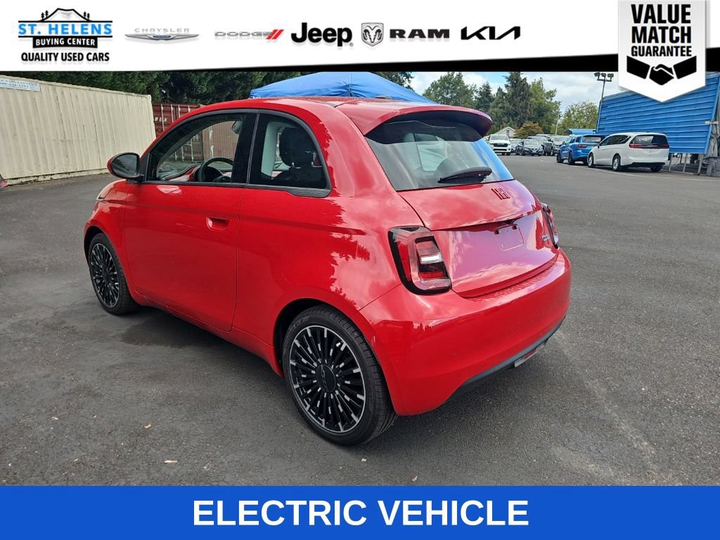 Used 2024 FIAT 500 e (RED) FWD image 4