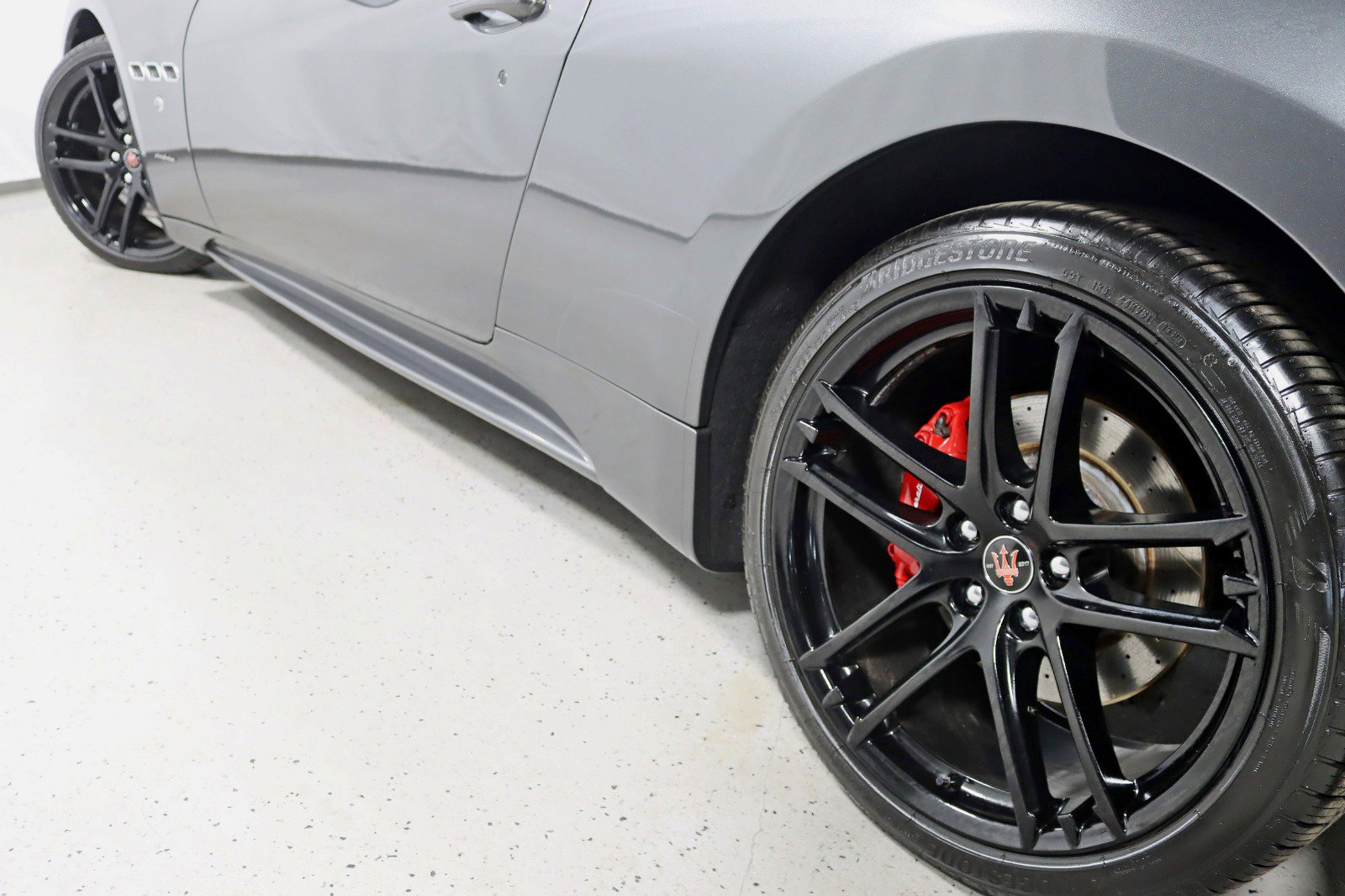 Used 2017 Maserati GranTurismo Sport image 14