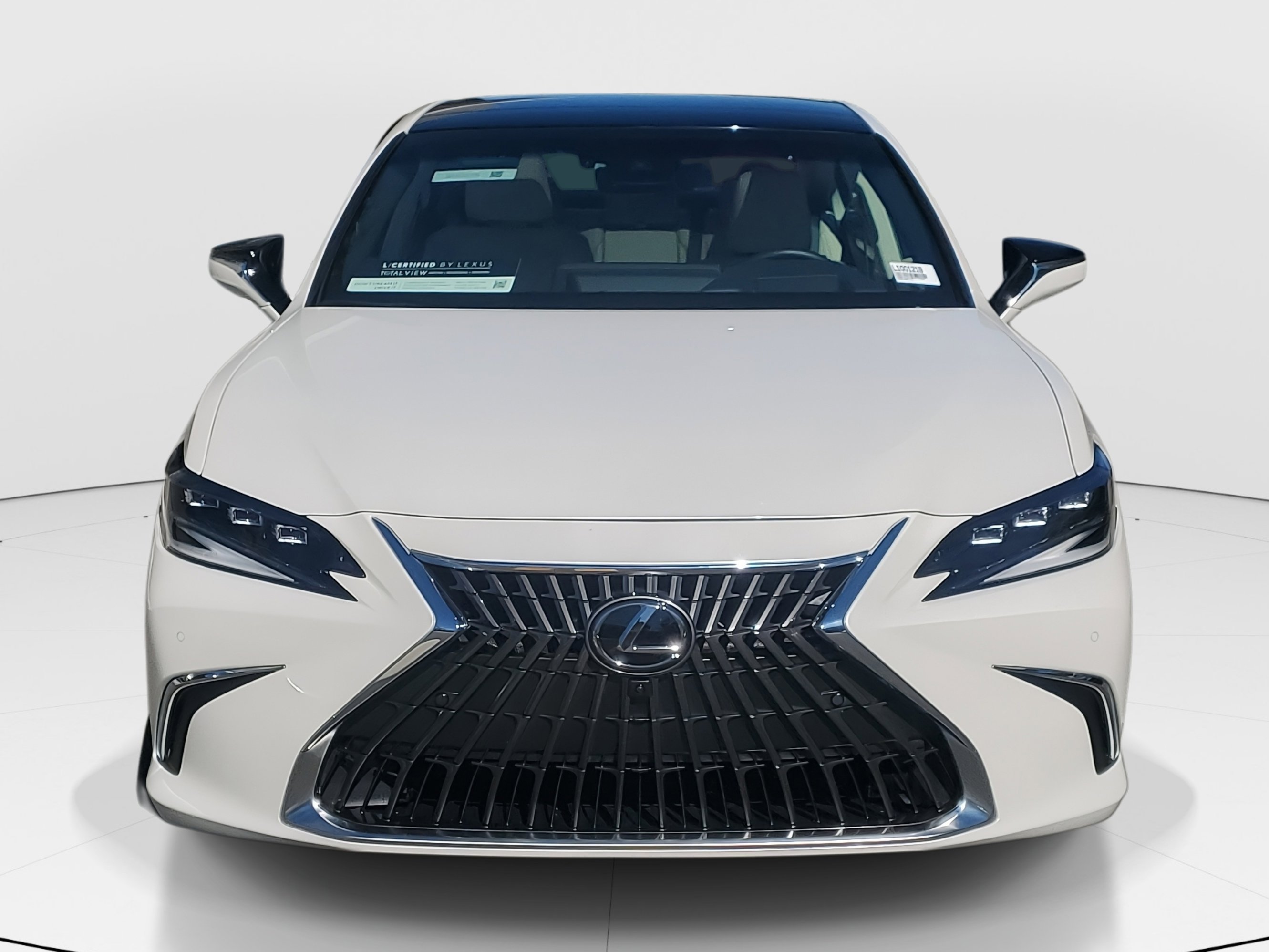 Certified 2024 Lexus ES 350 Ultra Luxury image 2