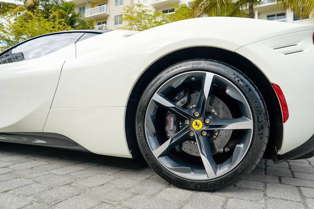 Used 2023 Ferrari SF90 Stradale AWD/4WD image 18