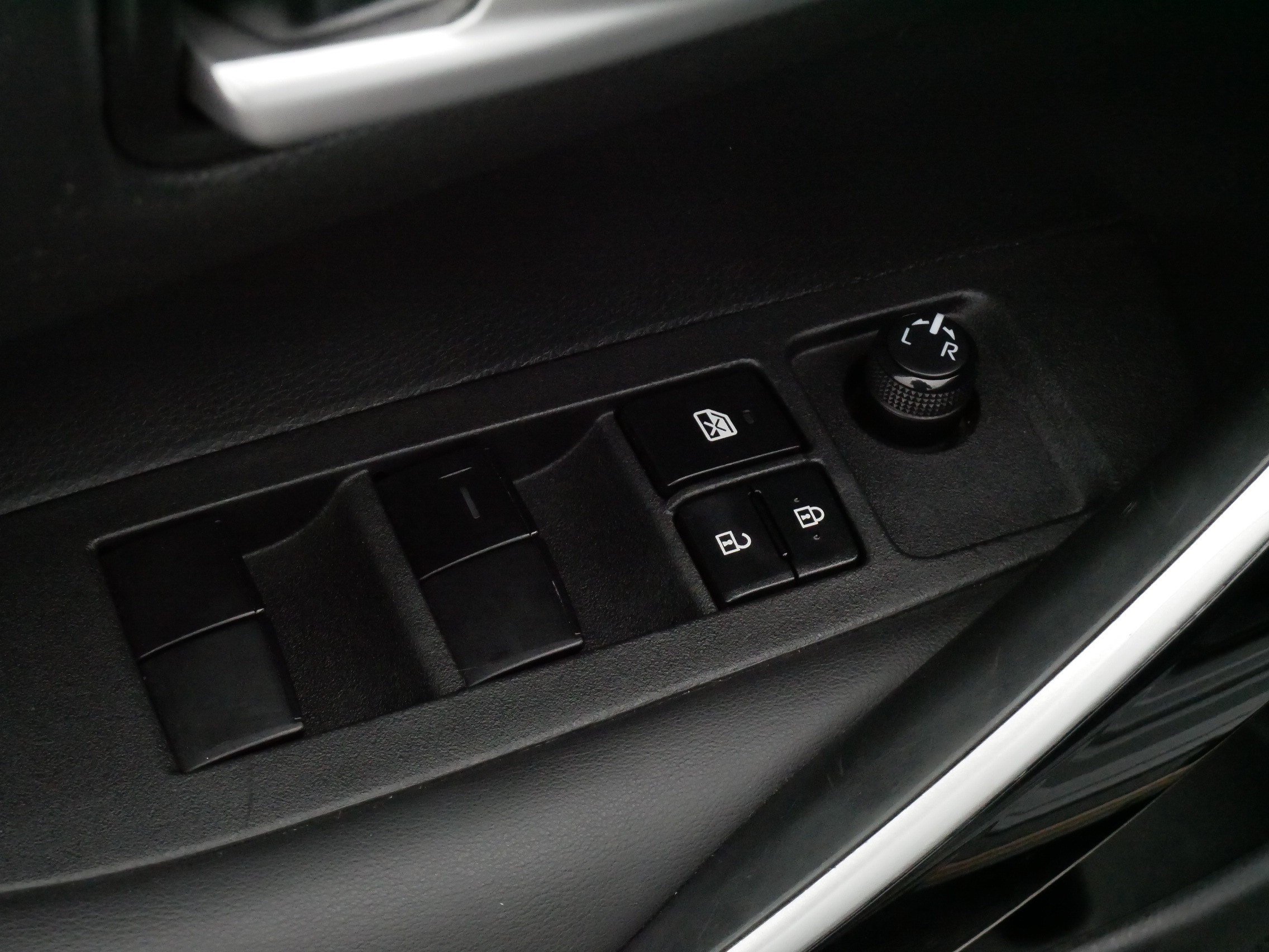 Certified 2022 Toyota Corolla XSE w/ Carpet Mat Package (TMS) FWD image 19