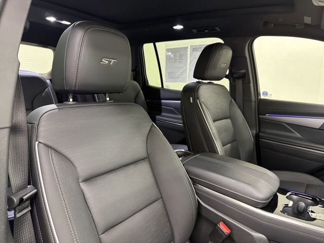 Certified 2025 Buick Enclave Sport Touring w/ Super Cruise Package image 19