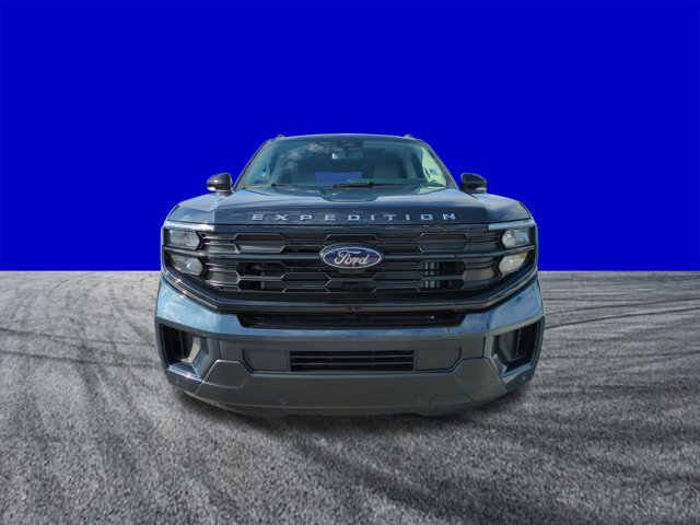 New 2026 Ford Expedition Active image 9