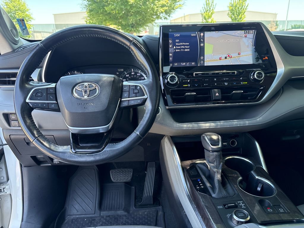 Used 2020 Toyota Highlander Platinum AWD/4WD image 39