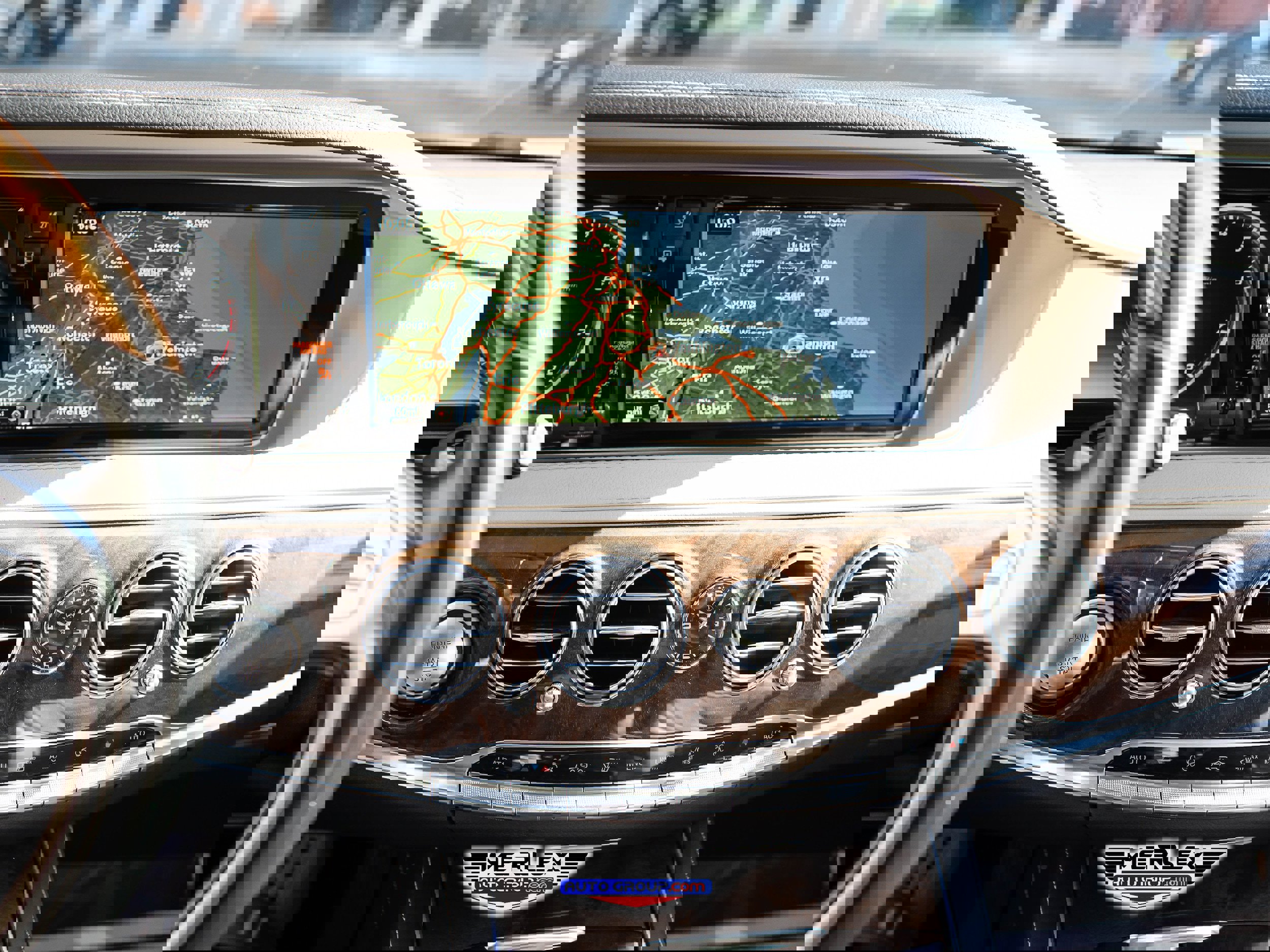 Used 2015 Mercedes-Benz S 550 Sedan image 30