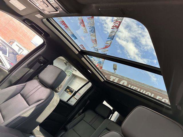 Used 2025 Chevrolet Suburban RST w/ Comfort Package AWD/4WD image 13