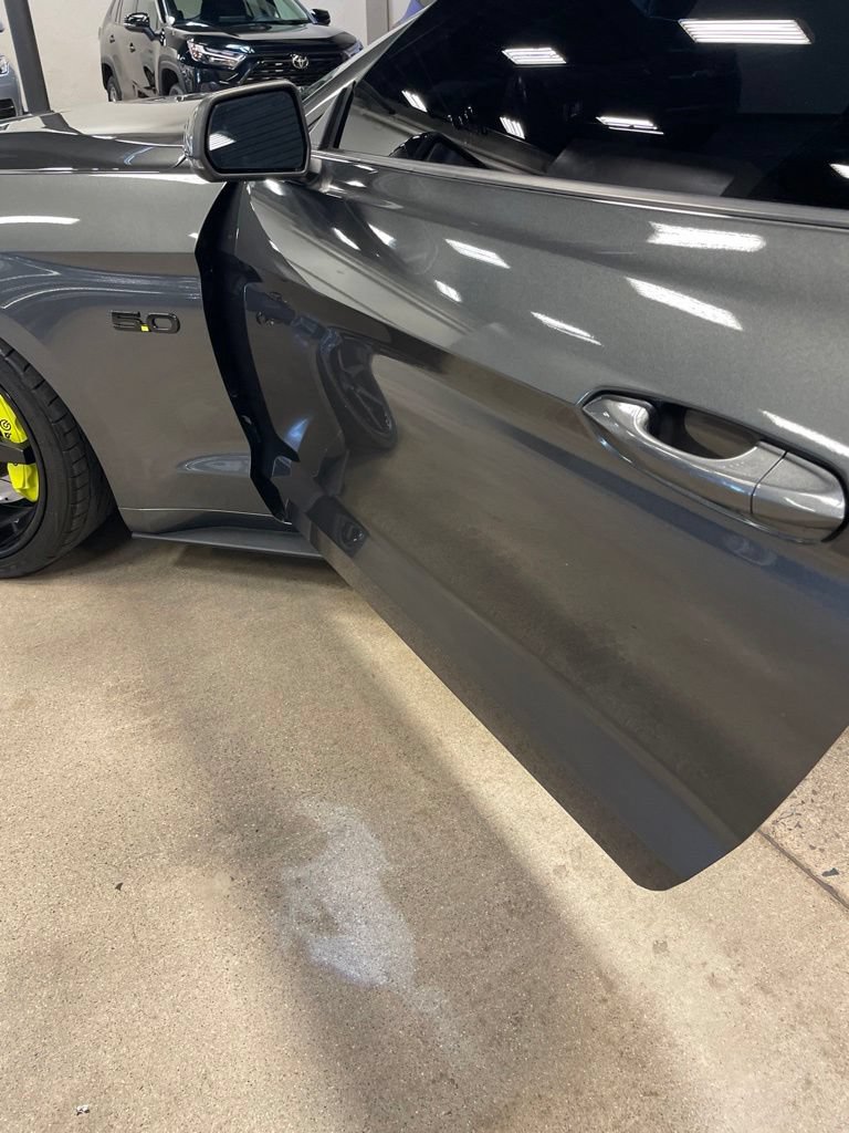 Used 2018 Ford Mustang GT Premium w/ GT Performance Package RWD image 10