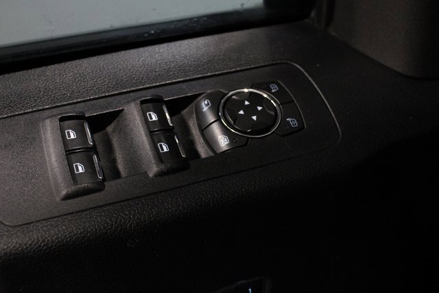 Used 2015 Ford F150 Platinum w/ Equipment Group 701A Luxury image 14