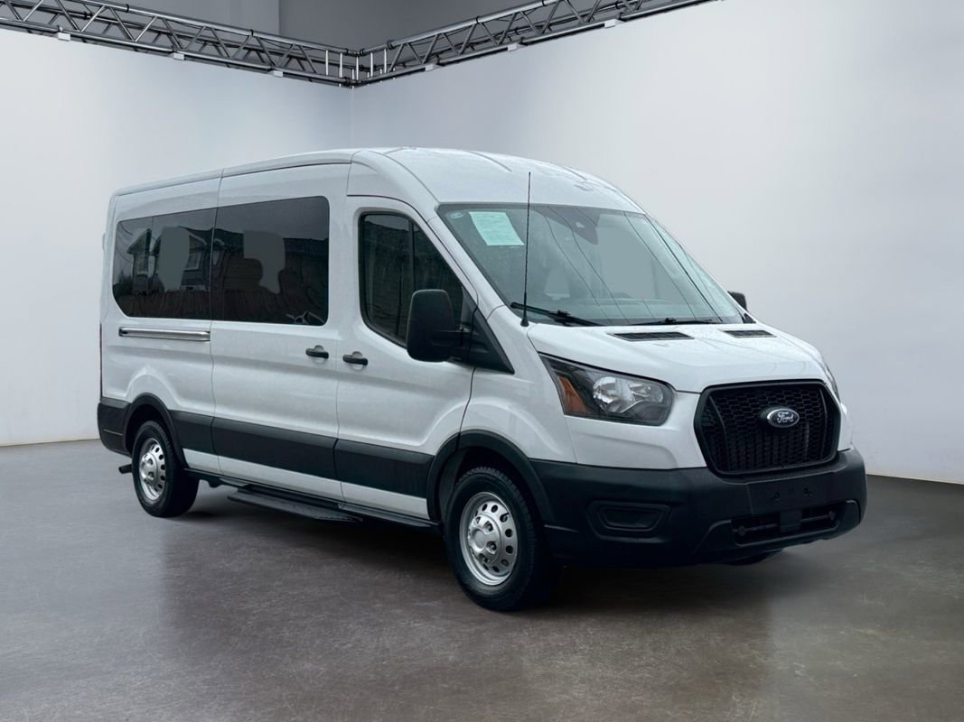 Used 2025 Ford Transit 350 XL image 3