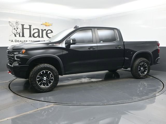 Used 2023 Chevrolet Silverado 1500 ZR2 image 32