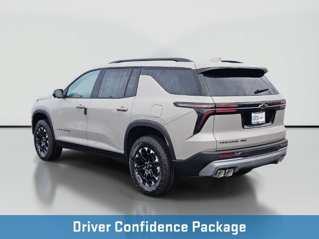 New 2027 Chevrolet Traverse Z71 w/ Enhanced Driving Package AWD/4WD image 3
