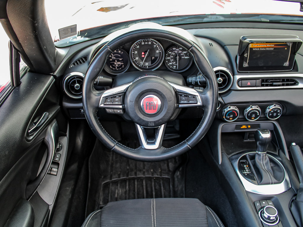 Used 2019 FIAT 124 Spider Classica RWD image 21