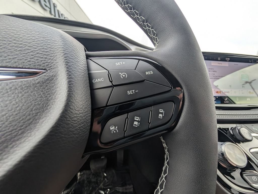 New 2026 Chrysler Pacifica Select w/ S Appearance Package image 22