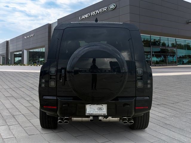 New 2026 Land Rover Defender 130 V8 AWD/4WD image 4