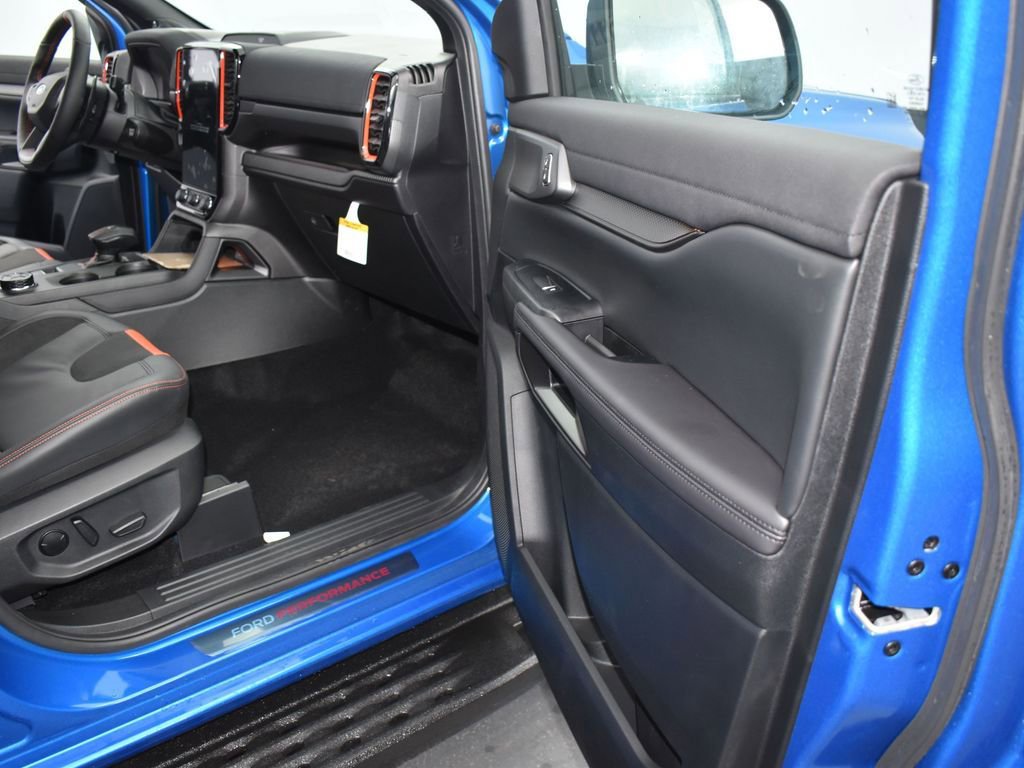 New 2025 Ford Ranger Raptor image 17
