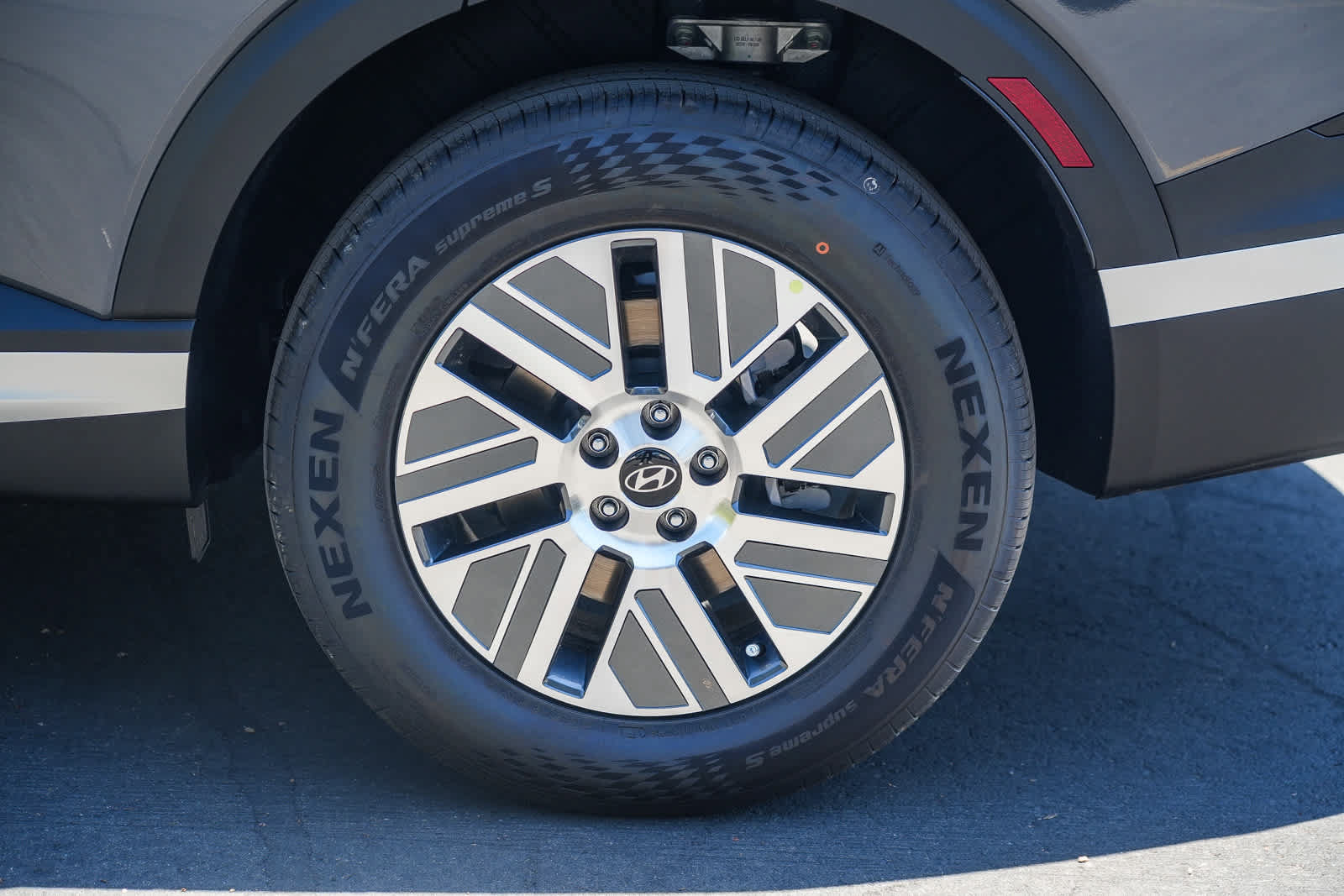 New 2026 Hyundai Palisade FWD Hybrid image 11