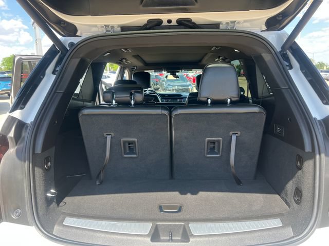Used 2024 Cadillac XT6 Luxury AWD/4WD image 18