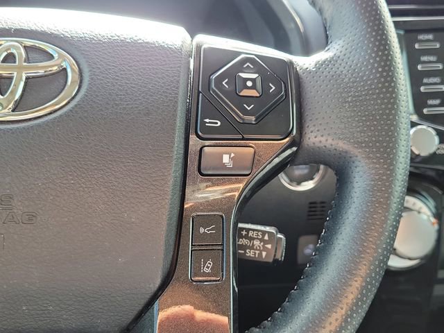 Used 2024 Toyota 4Runner TRD Off-Road Premium w/ Moonroof Package AWD/4WD image 22