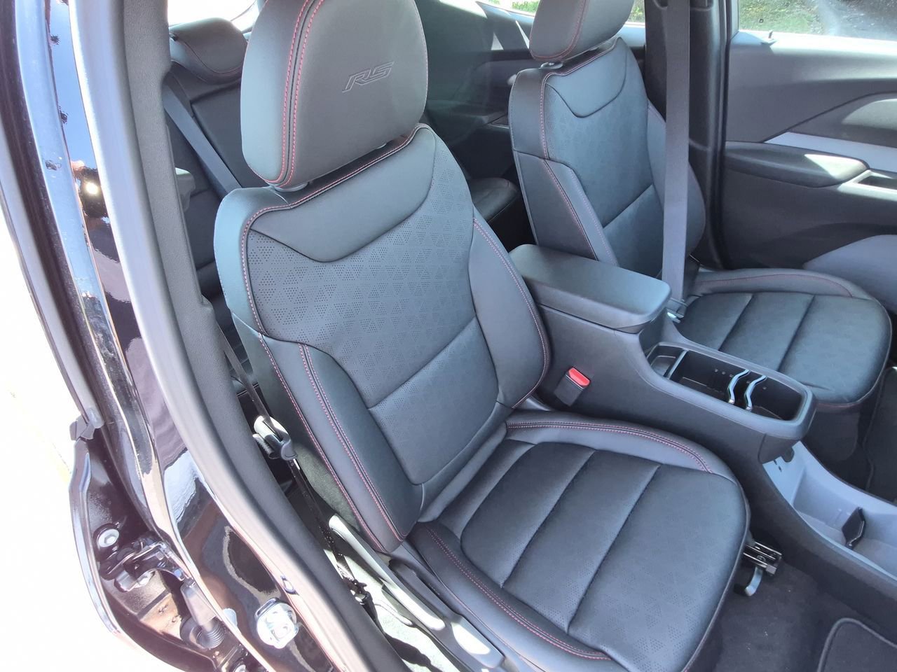 New 2027 Chevrolet Bolt RS FWD image 27