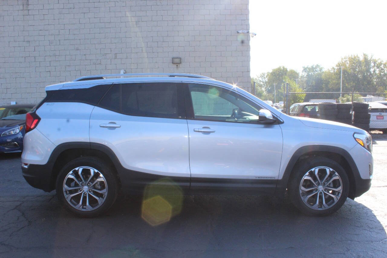 Used 2021 GMC Terrain SLT w/ Infotainment Package II AWD/4WD image 6