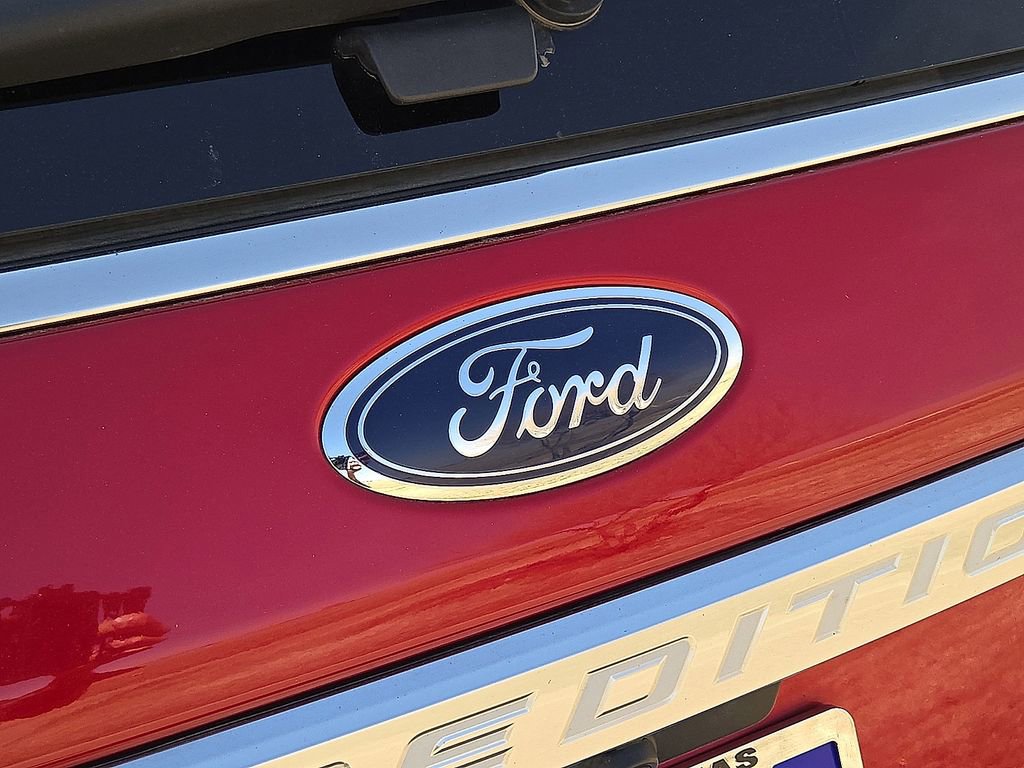 Used 2021 Ford Expedition Platinum image 13