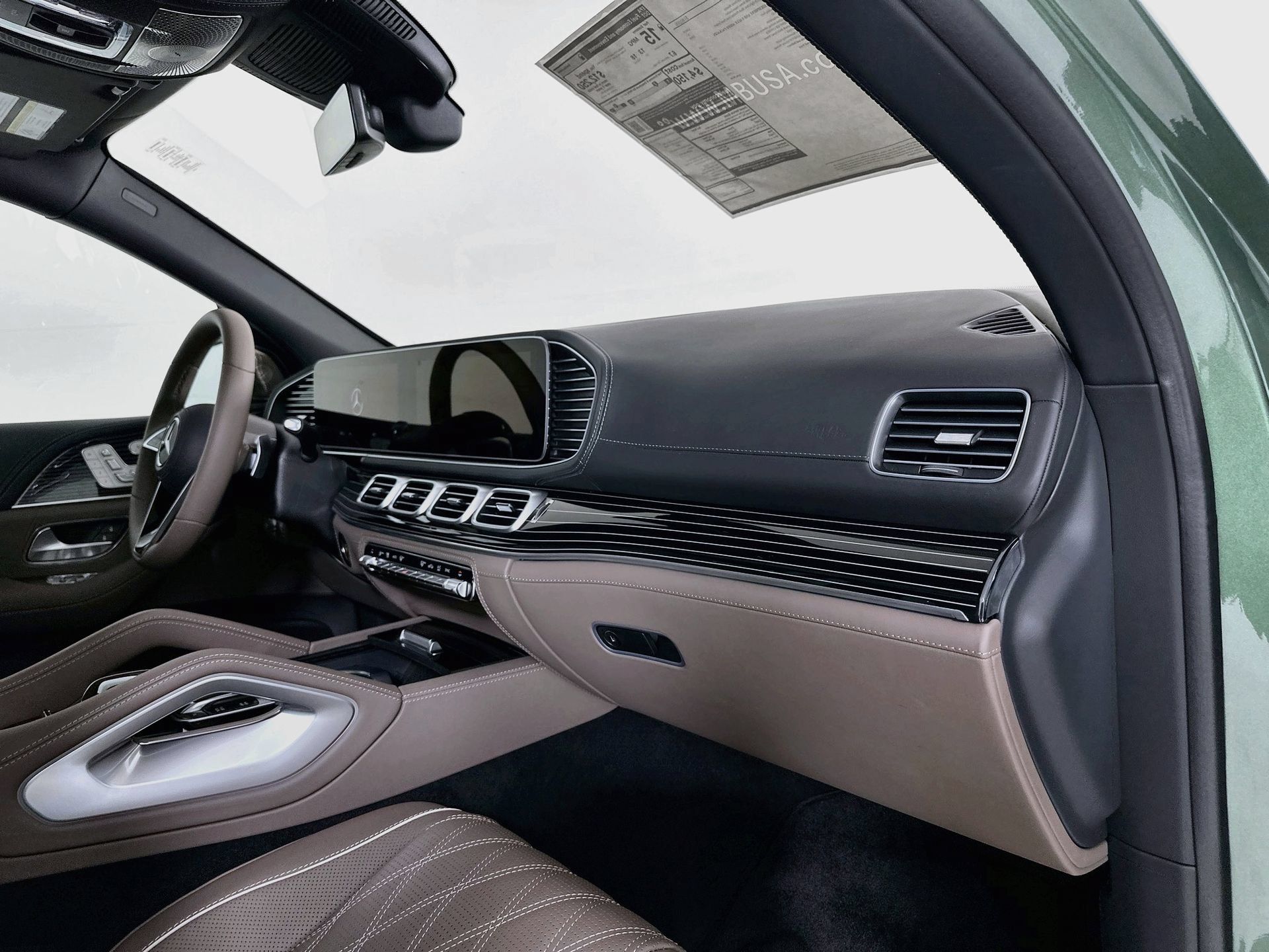 New 2026 Mercedes-Benz Maybach GLS 600 4MATIC image 32