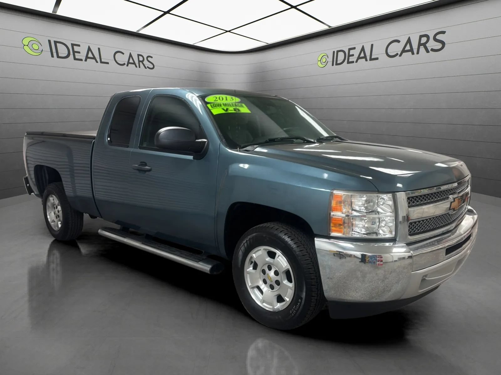 Used 2013 Chevrolet Silverado 1500 LT w/ All-Star Edition RWD image 3