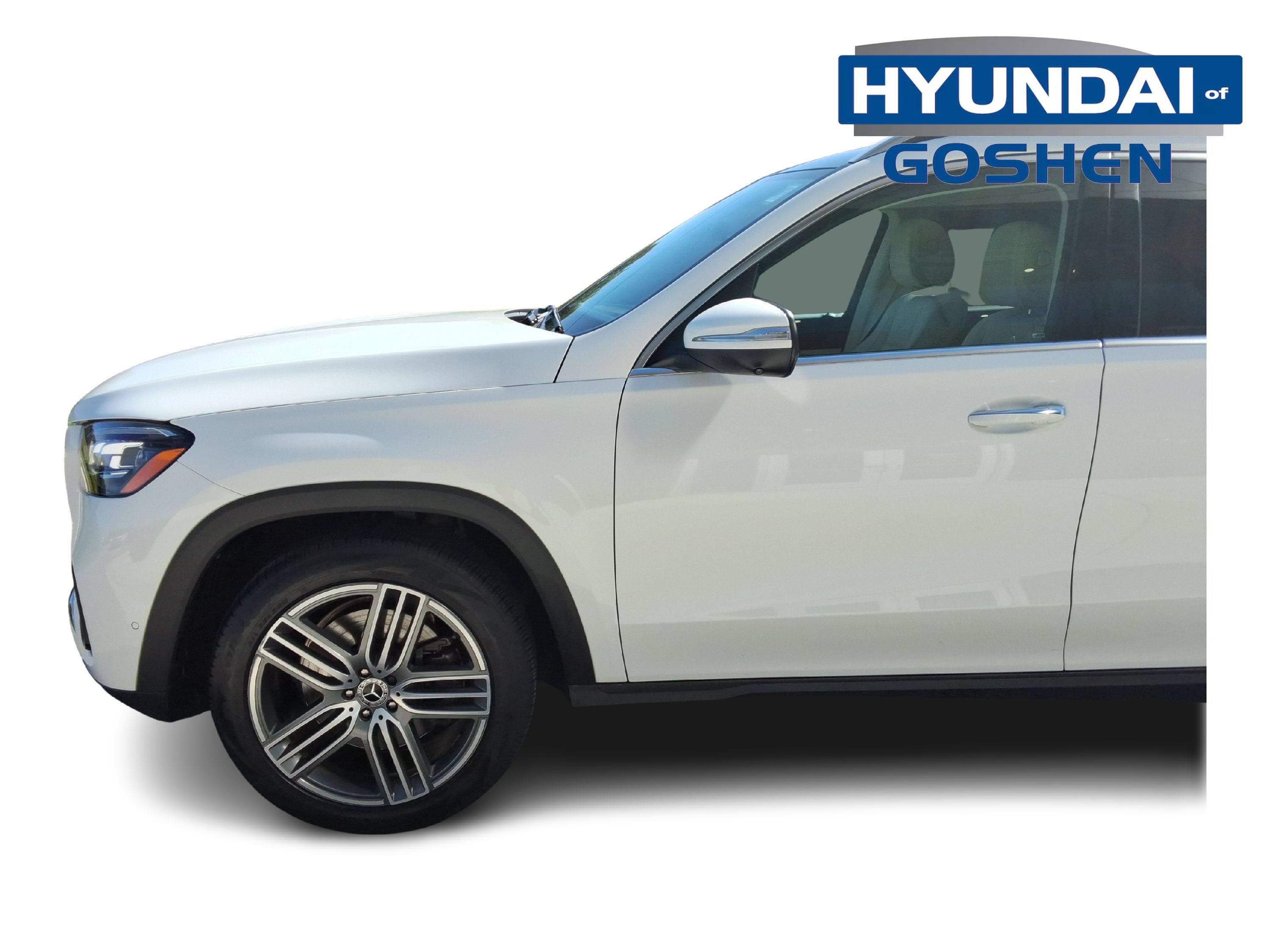 Used 2024 Mercedes-Benz GLS 450 4MATIC image 5