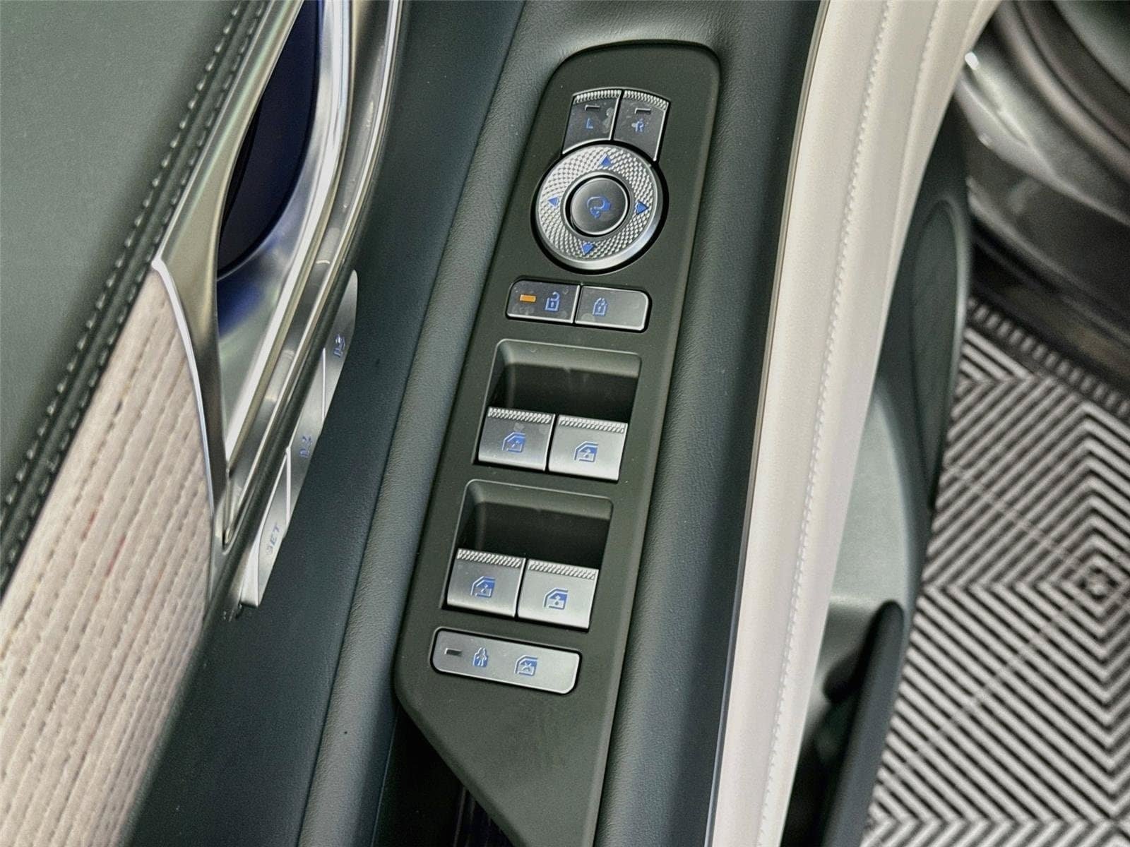 New 2027 Genesis GV80 2.5T Select AWD/4WD image 20