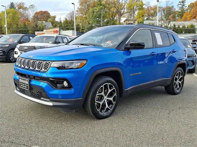 Certified 2024 Jeep Compass Limited image 10