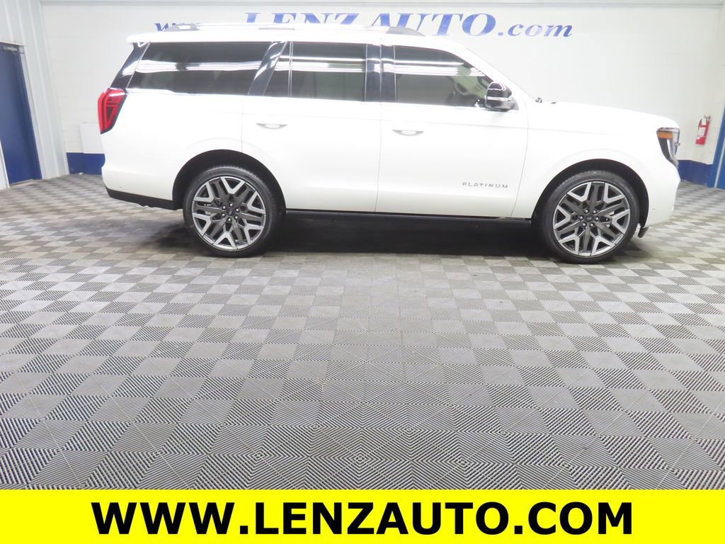 Used 2025 Ford Expedition Platinum w/ Platinum Ultimate Package AWD/4WD video 2