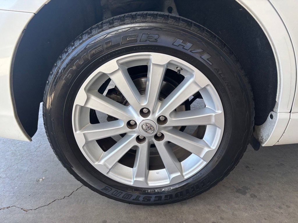 Used 2011 Toyota Venza FWD image 54