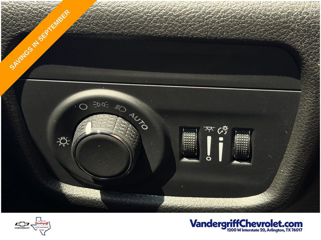 Used 2023 Jeep Grand Cherokee Altitude RWD image 19