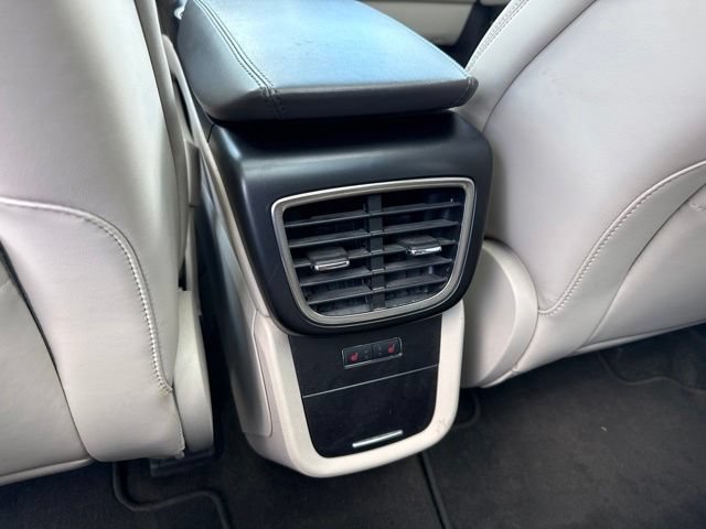 Used 2019 Lincoln Nautilus Reserve AWD/4WD image 17