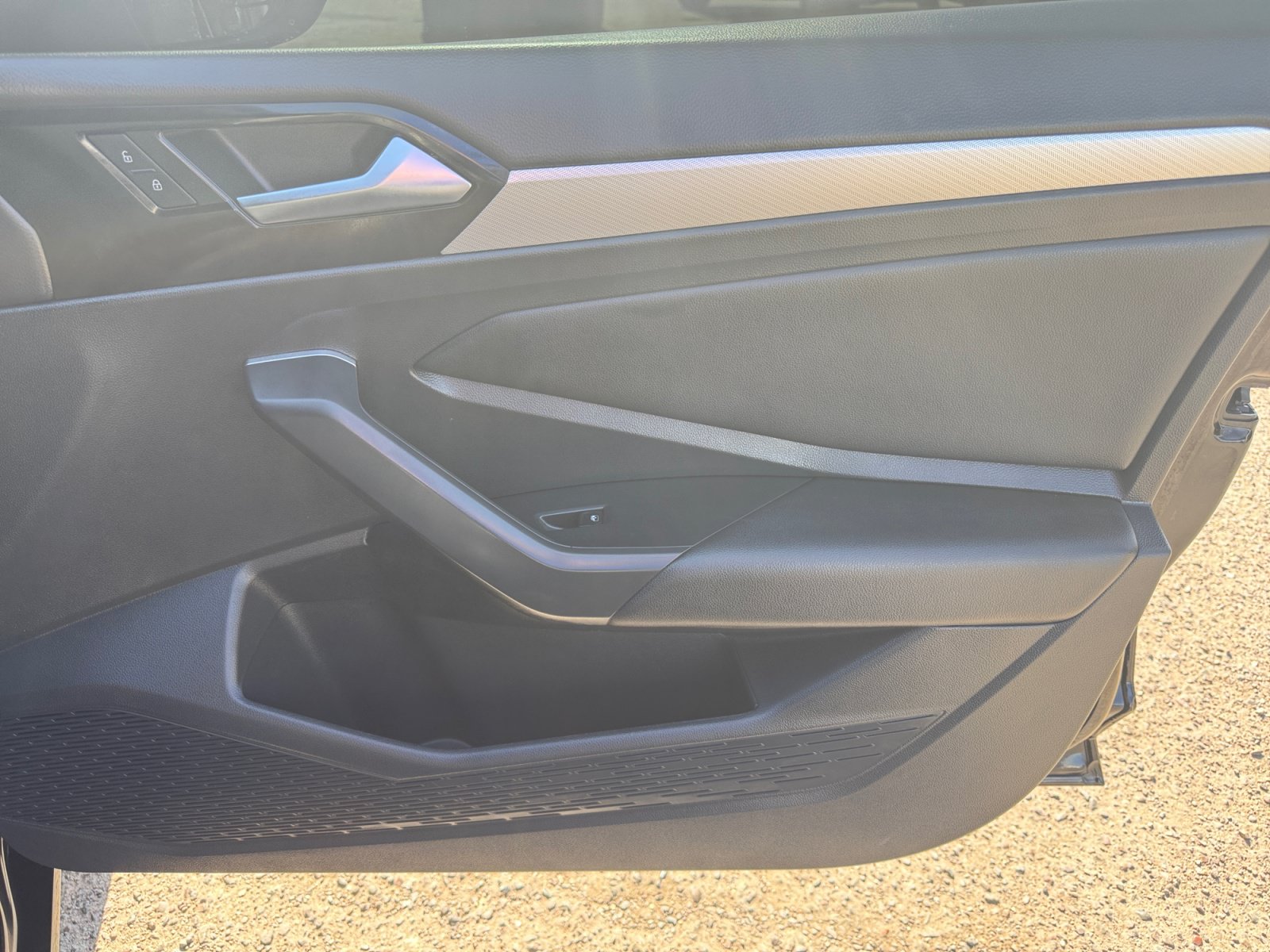 Used 2020 Volkswagen Jetta R-Line FWD image 33