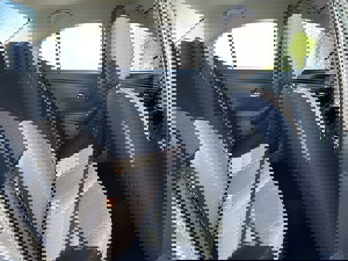 Used 2023 Nissan Sentra SV image 21