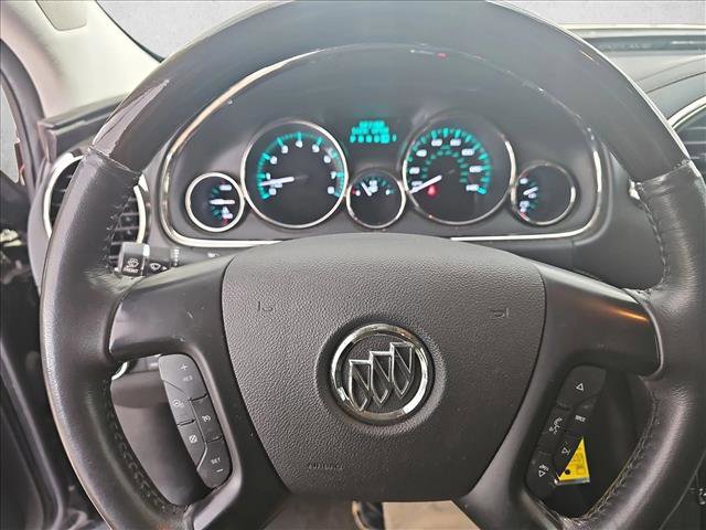 Used 2016 Buick Enclave Leather image 17