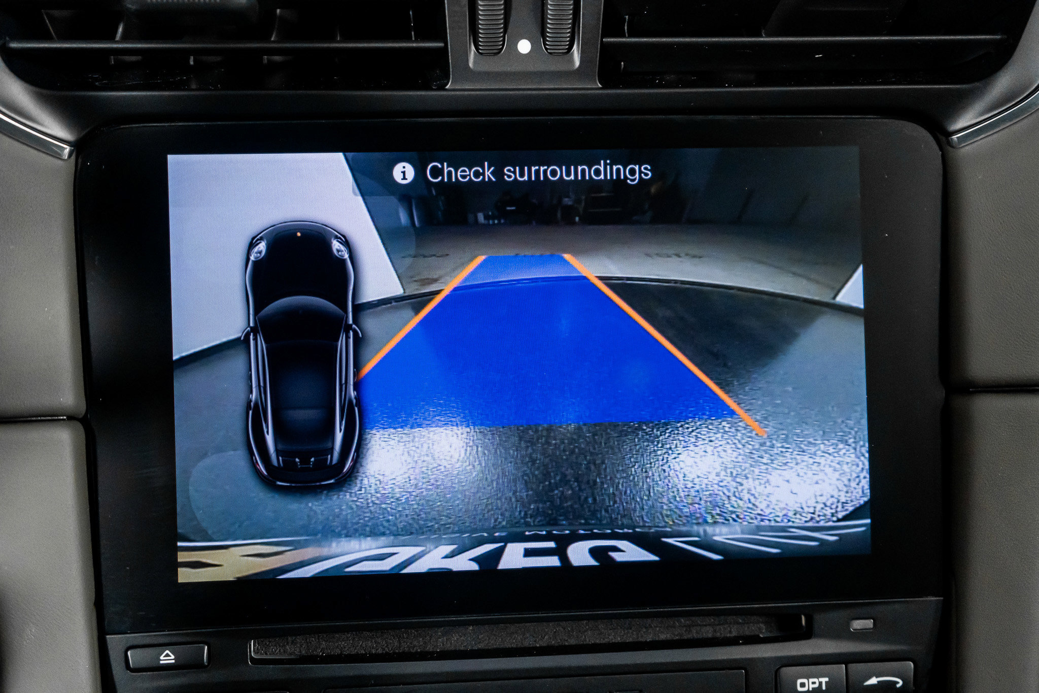 Used 2017 Porsche 911 Turbo S image 40