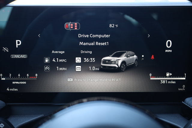 New 2027 Nissan Kicks SR w/ SR Premium Package FWD image 16