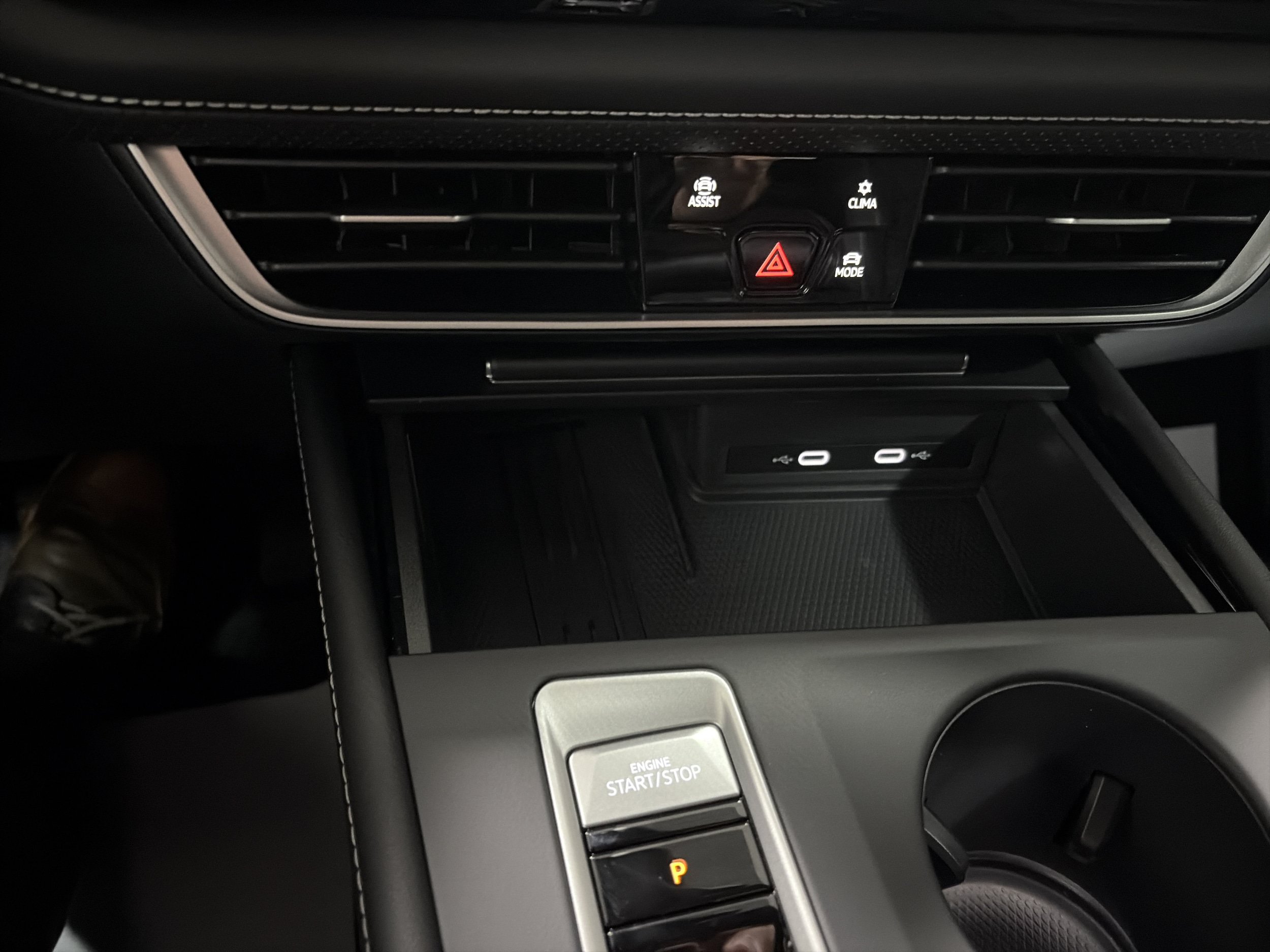 New 2026 Volkswagen Atlas Cross Sport SE AWD/4WD image 21