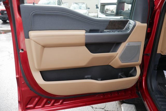Used 2025 Ford F250 Lariat w/ Lariat Ultimate Package image 14