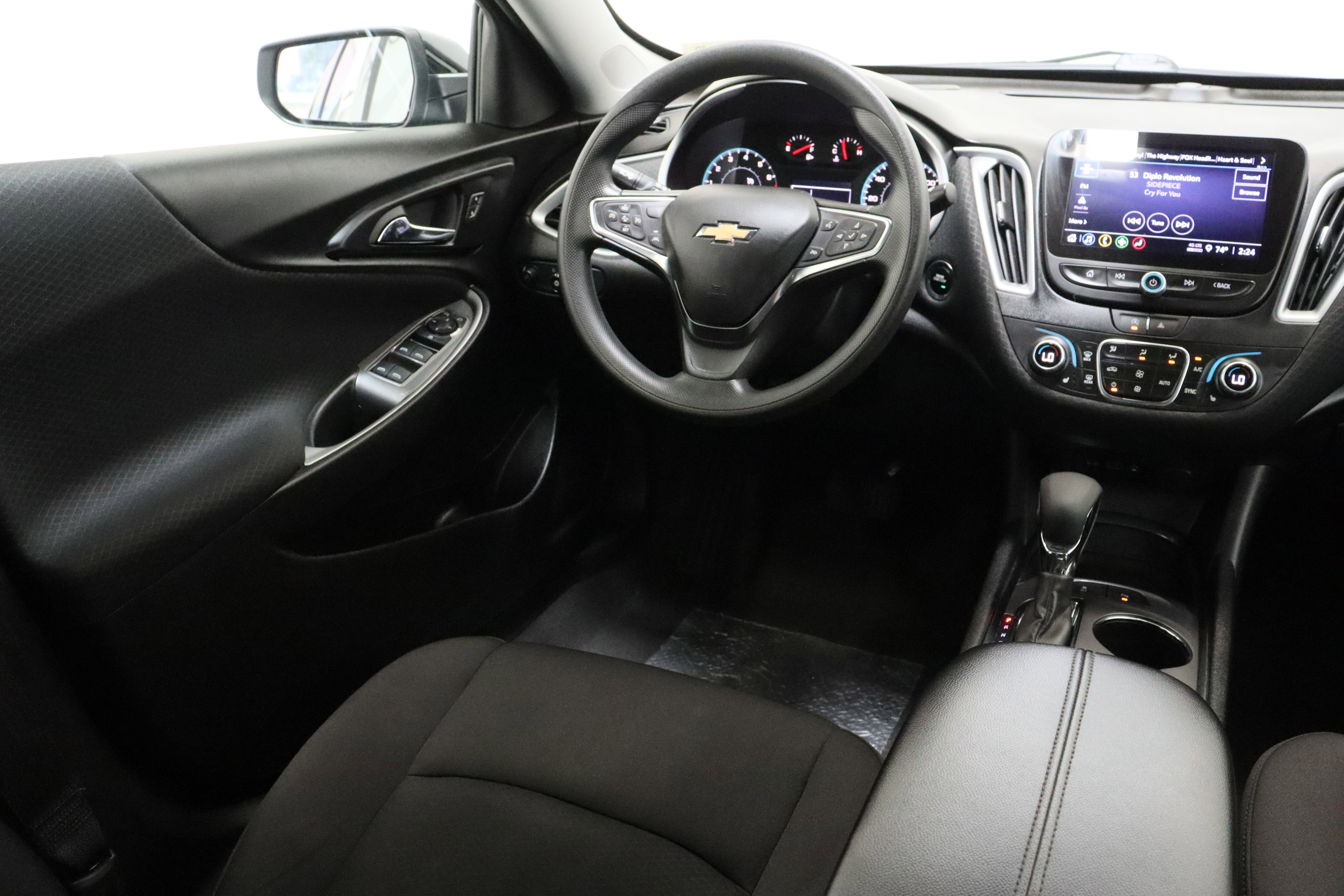 Used 2024 Chevrolet Malibu LT FWD image 31
