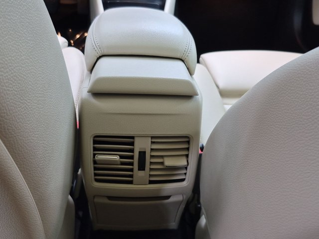Used 2019 Mercedes-Benz GLA 250 image 17